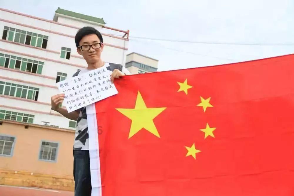 翻滚吧大脚车